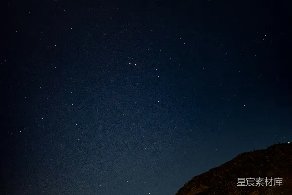 高清摄影 夜空下的山峦