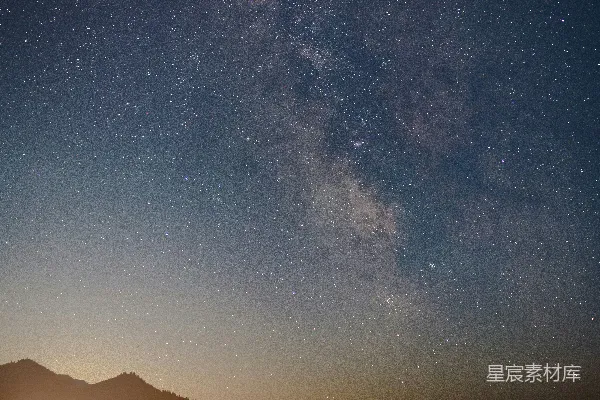 高清摄影 星河下的宁静海岸