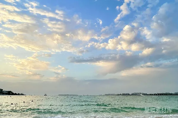 高清摄影 海滩上的宁静时光