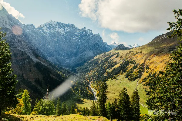 高清摄影 阿尔卑斯山脉的秋景