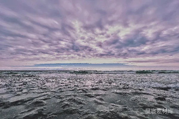 高清摄影 晨曦海浪与云层