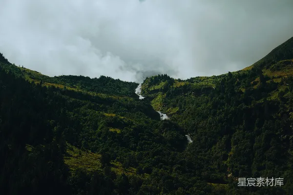 高清摄影 山间瀑布