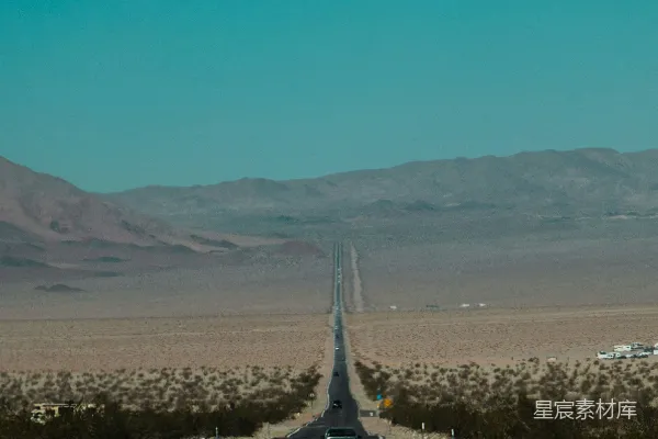 高清摄影 沙漠尽头的公路