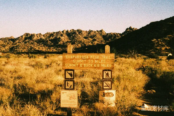 高清摄影 Chaparrosa Peak Trail标志牌