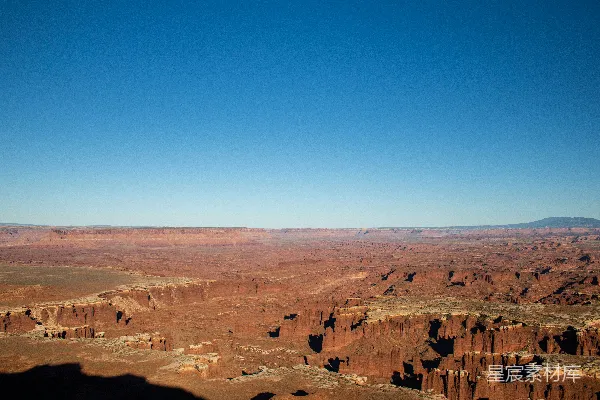高清摄影 峡谷全景：宁静的自然之美