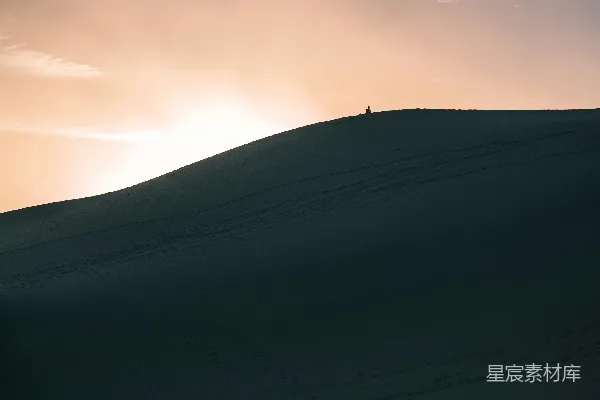 高清摄影 沙漠日落剪影