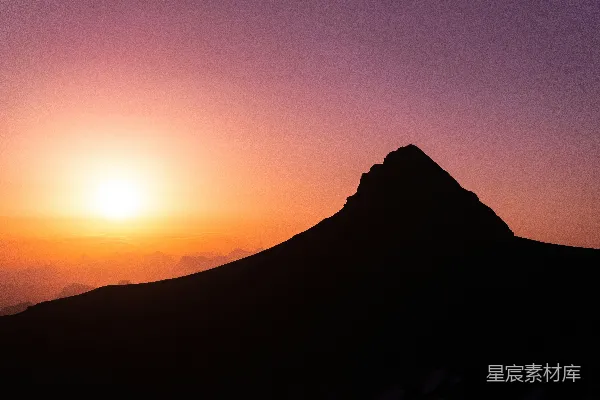 高清摄影 日出山峰剪影