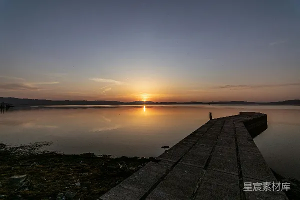 高清摄影 夕阳下的码头