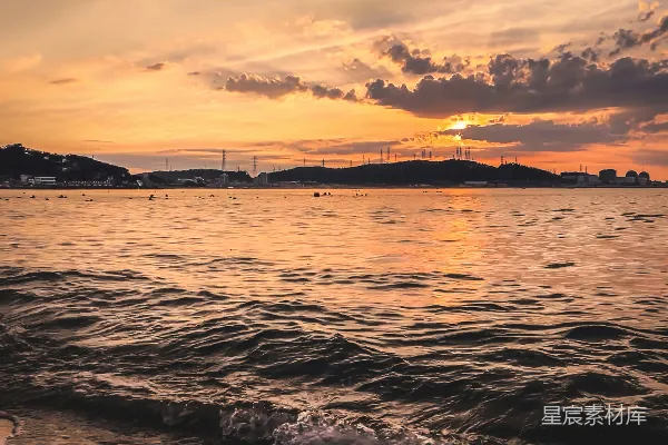 高清摄影 夕阳下的海浪