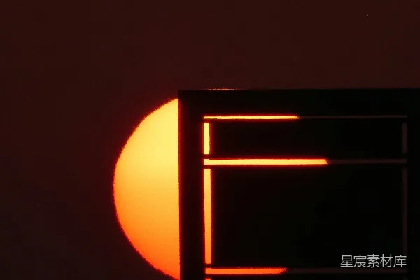高清摄影 夕阳与建筑轮廓的完美契合
