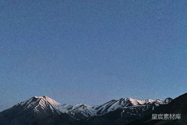 高清摄影 黄昏雪山