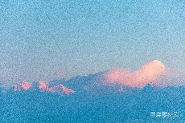 高清摄影 日落时分的山脉剪影