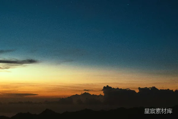 高清摄影 夜幕下的山峦