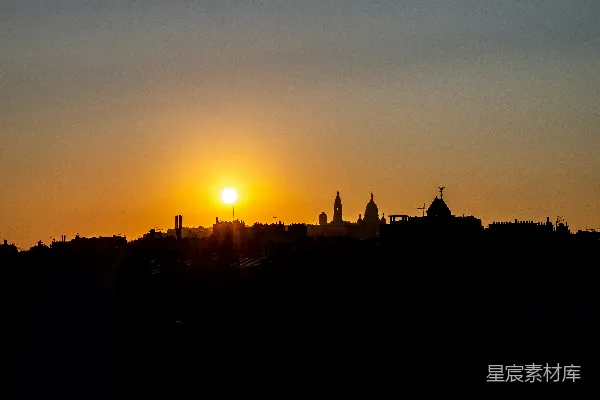 高清摄影 夕阳下的城市剪影