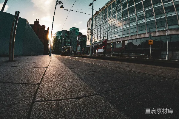 高清摄影 夕阳下的城市街景