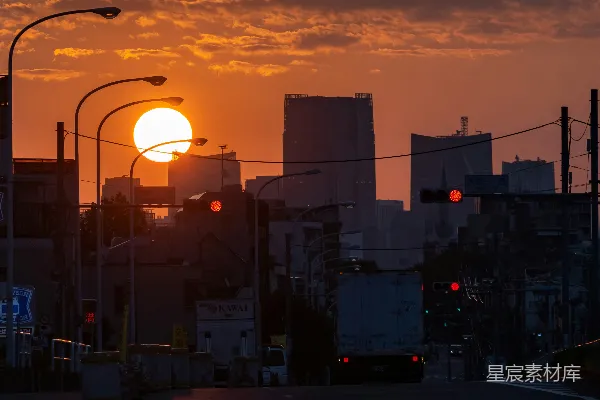 高清摄影 夕阳下的城市剪影