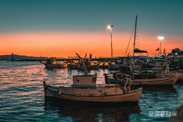高清摄影 夕阳下的宁静港湾