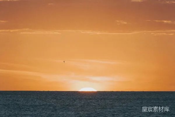 高清摄影 夕阳下的宁静海景