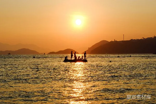 高清摄影 夕阳下的渔舟晚景