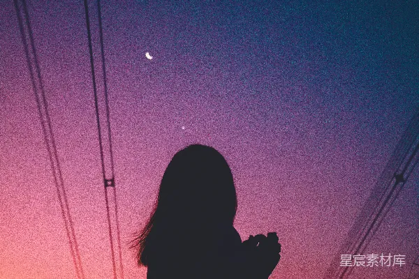 高清摄影 剪影下的宁静与思考