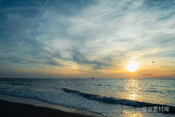 高清摄影 夕阳下的海滩