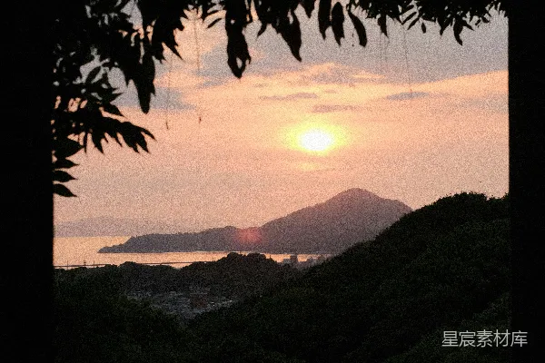 高清摄影 夕阳下的山海景色