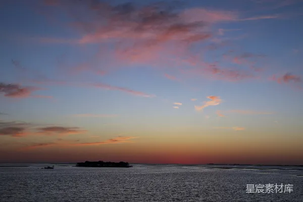 高清摄影 夕阳下的宁静海景