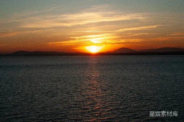 高清摄影 夕阳下的海景
