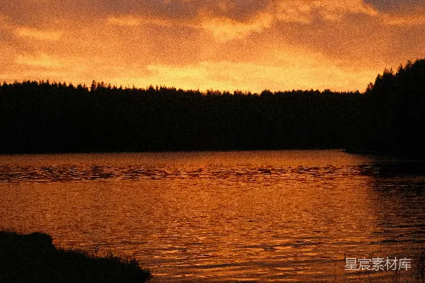 高清摄影 夕阳下的宁静湖景