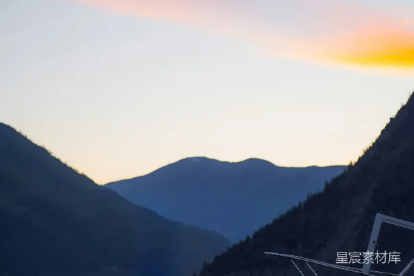 高清摄影 湖边落日与山景