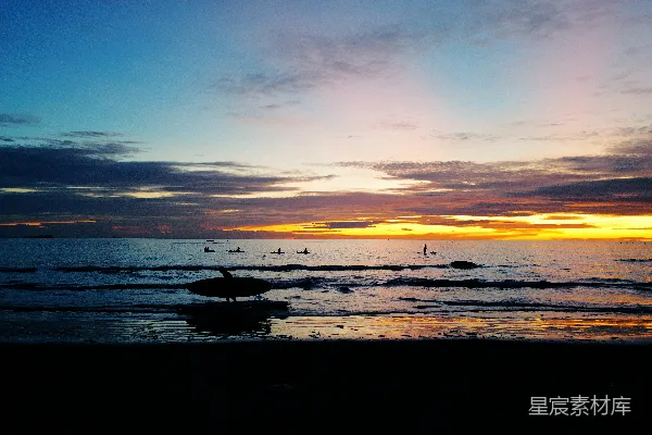 高清摄影 日落时分的海滨奇景