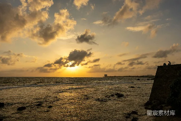 高清摄影 夕阳下的海岸