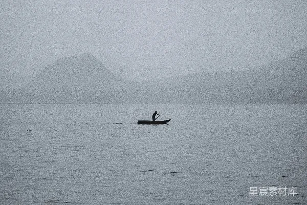 高清摄影 孤舟雾海