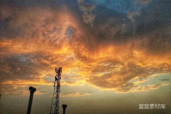 高清摄影 夕阳下的工业天际线