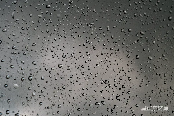高清摄影 雨滴下的玻璃