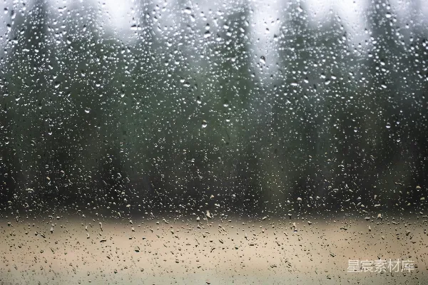高清摄影 雨滴下的窗玻璃