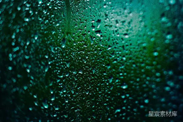 高清摄影 雨滴下的玻璃