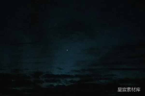 高清摄影 夜空中的一颗星
