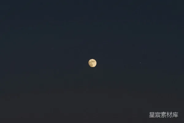 高清摄影 夜空中的月亮