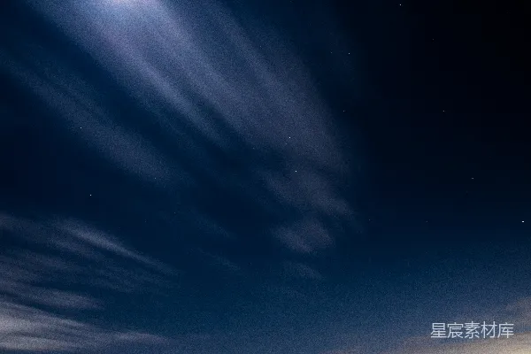 高清摄影 夜空下的星云