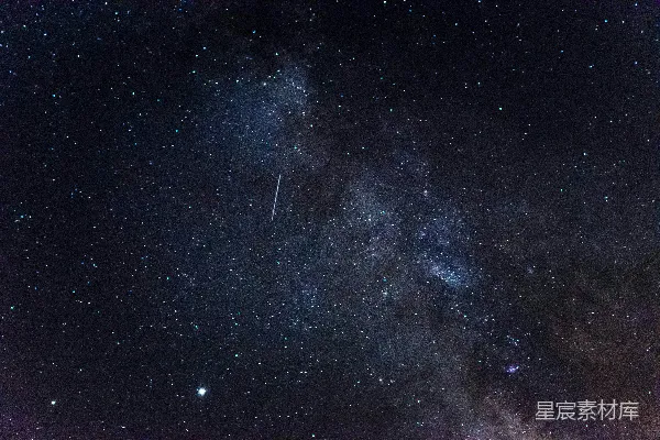高清摄影 银河与流星