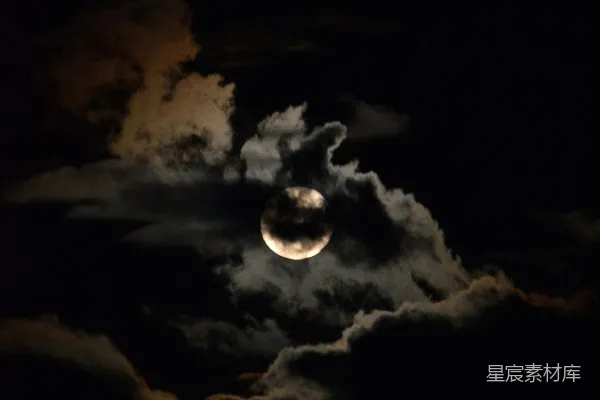 高清摄影 月夜云影