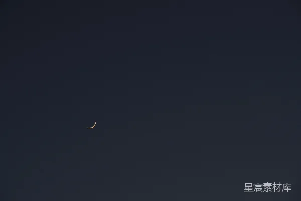 高清摄影 新月与星星的夜空