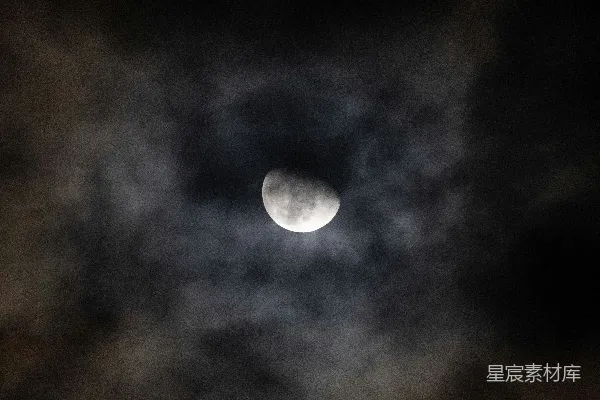 高清摄影 月夜云影