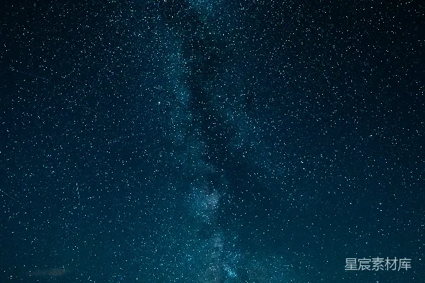 高清摄影 银河夜空下的宁静