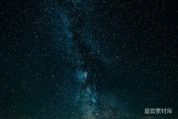 高清摄影 夜空下的银河