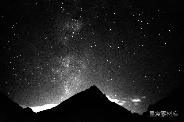 高清摄影 星河与山的剪影