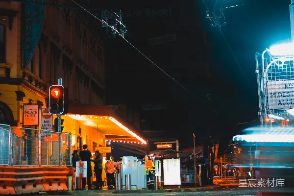 高清摄影 夜色中的城市街道