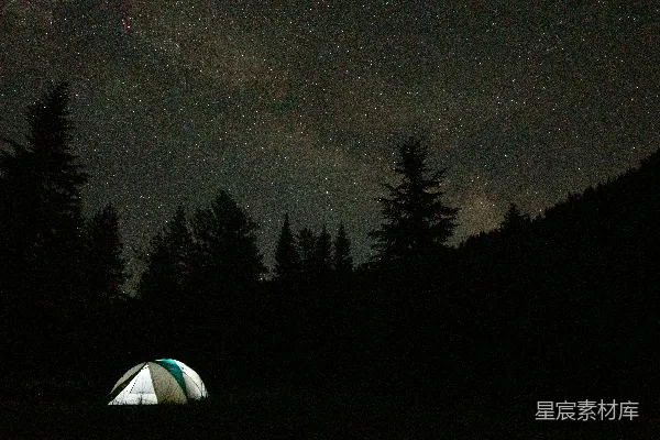 高清摄影 露营下的星空