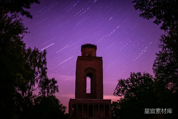 高清摄影 星空下的纪念塔